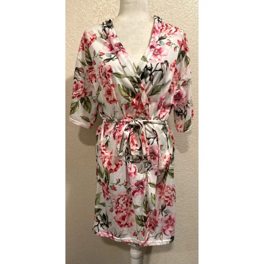 Show Me Your Mumu Floral White/pink House Robe